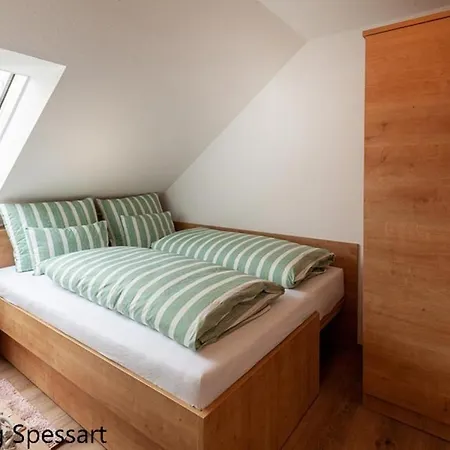 Gaestehaus Zur Quelle Wächtersbach Extérieur photo
