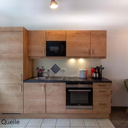 Gaestehaus Zur Quelle Wächtersbach Extérieur photo