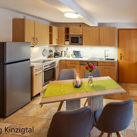 Gaestehaus Zur Quelle Wächtersbach Extérieur photo