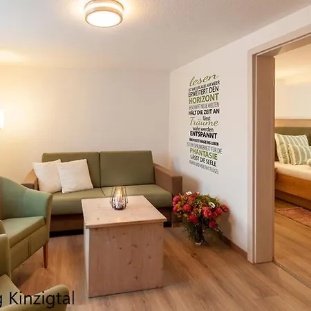 Gaestehaus Zur Quelle Wächtersbach Extérieur photo